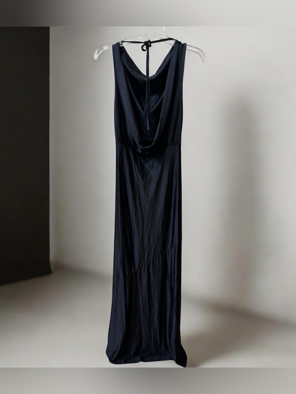 GMEITOEY Black Sleeveless Cowl Neck and Back Maxi Dress Size M